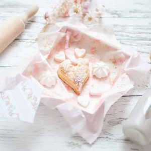 DIY Geschenk zum Valentinstag – Verpackungsidee für Blätterteigherzen