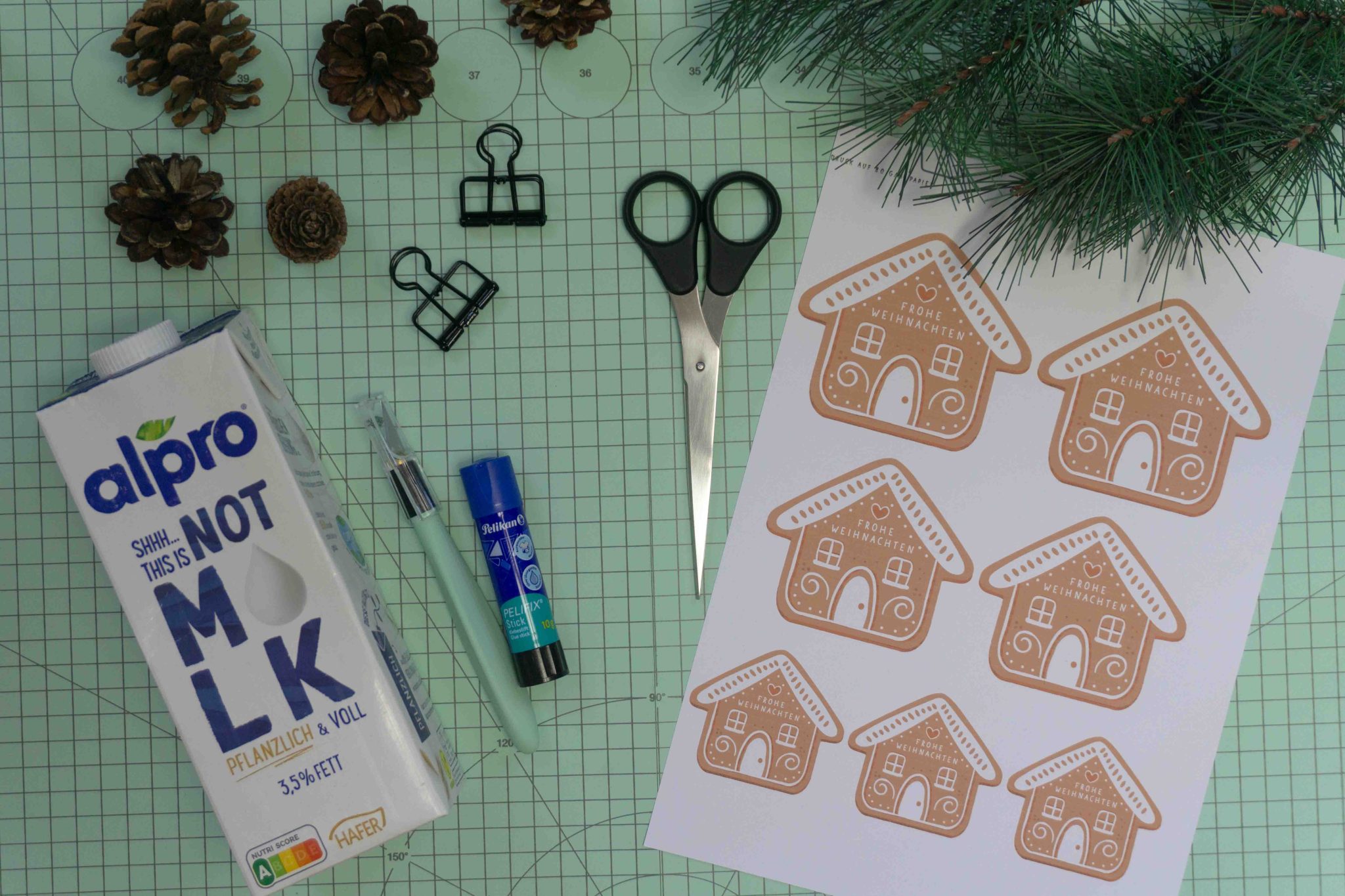 Nachhaltige Keksverpackung für Weihnachten basteln Upcycling Geschenk