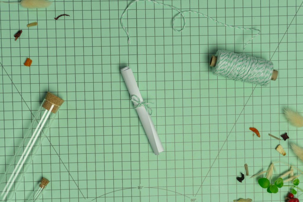 Gutschein zum Muttertag: Kreative Geschenkverpackung im Reagenzglas