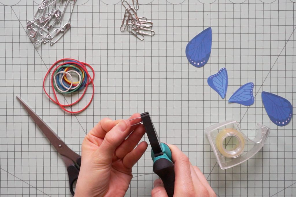Anleitung für fliegende Schmetterlinge aus Papier