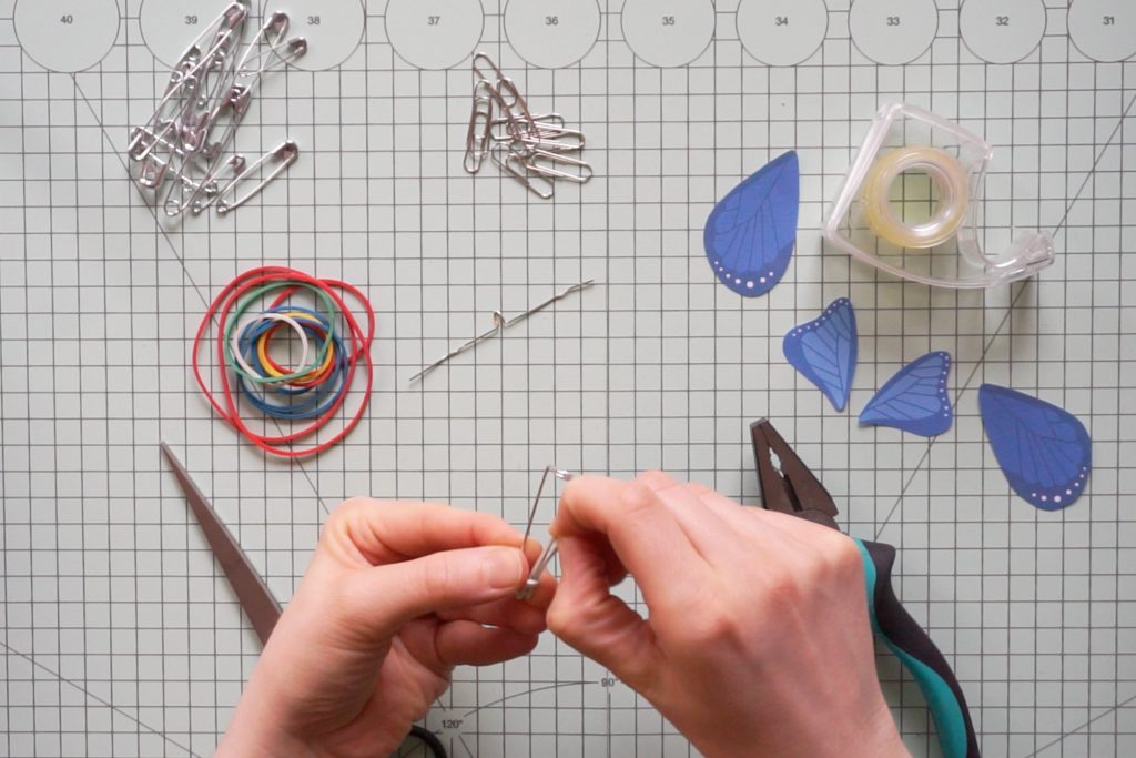 Anleitung für fliegende Schmetterlinge aus Papier