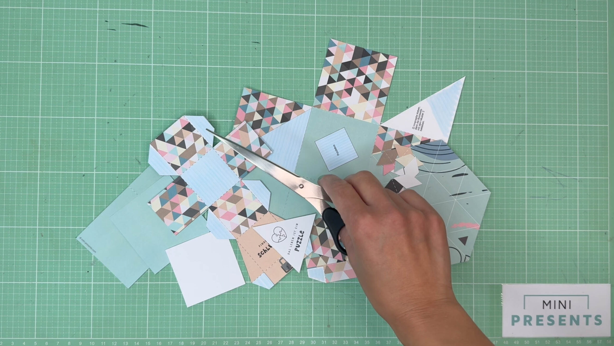 Explosionsbox Bastelanleitung