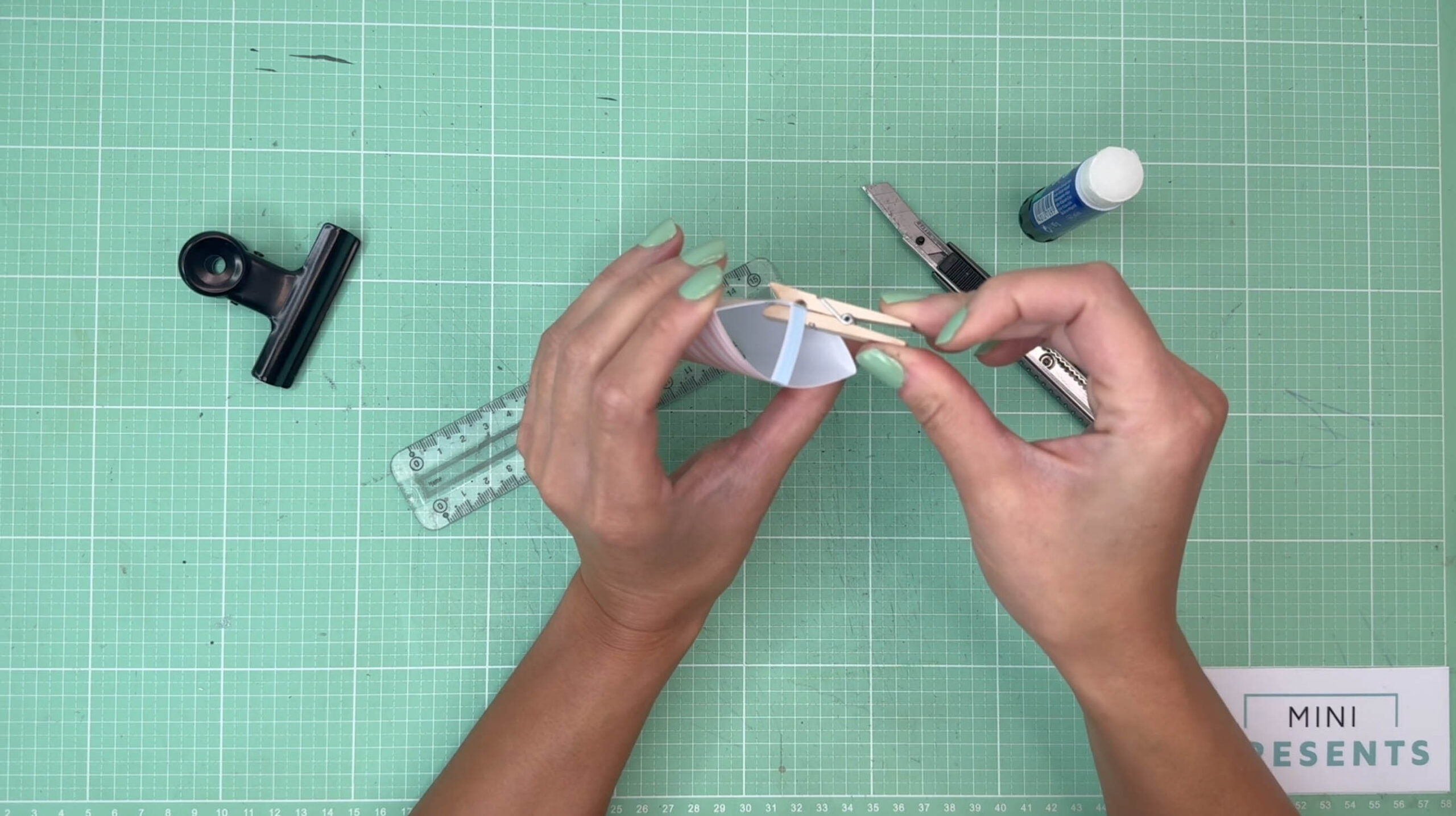 Bastelanleitung Blumen Explosionsbox