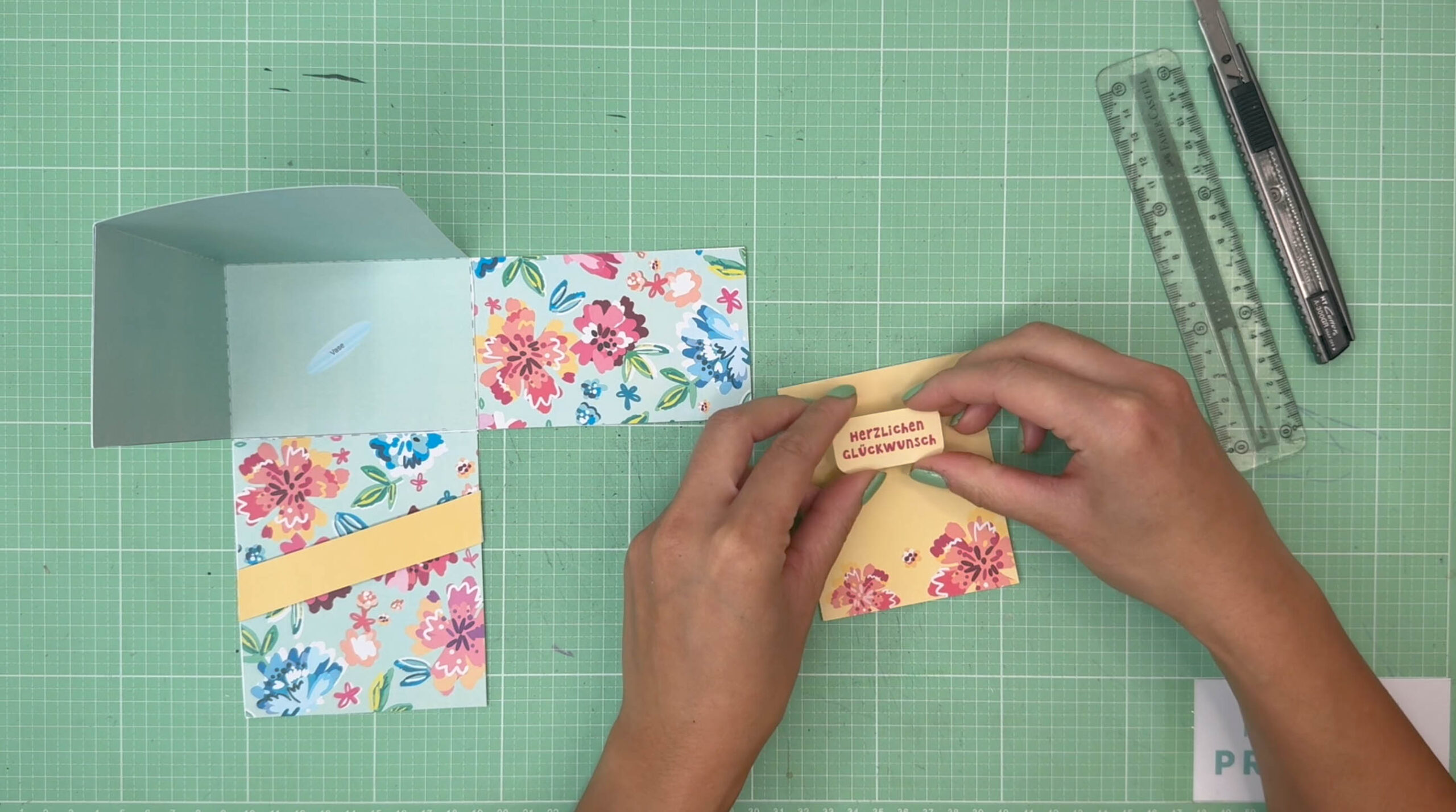 Bastelanleitung Blumen Explosionsbox