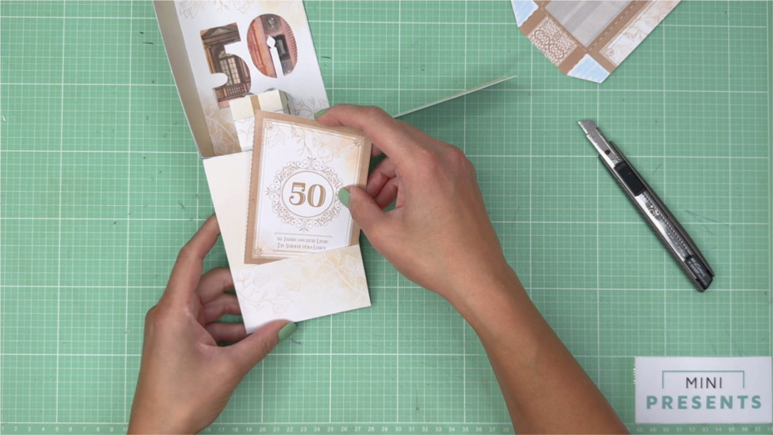 Geschenk Goldhochzeit selber machen Bastelanleitung