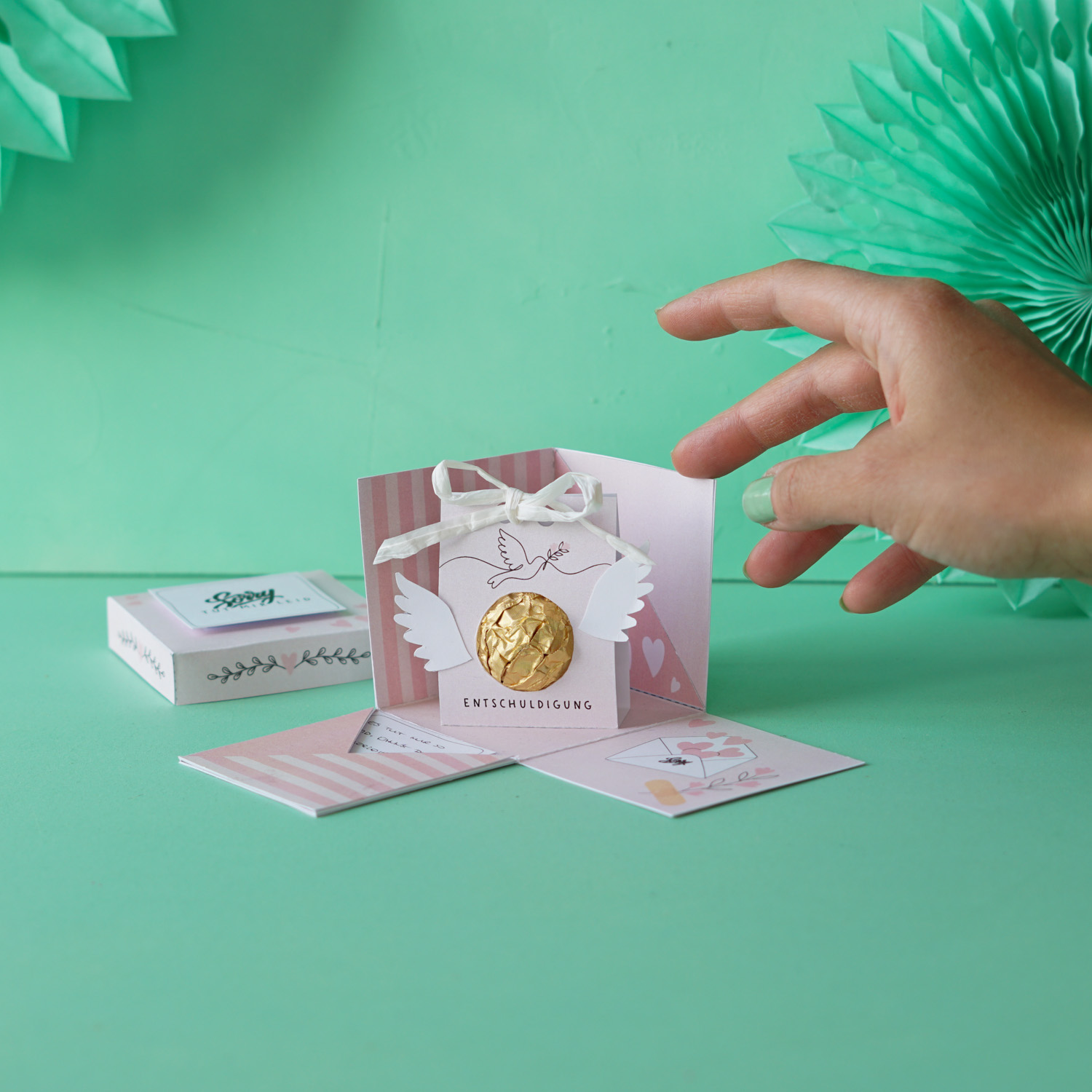 DIY Explosionsbox Sorry