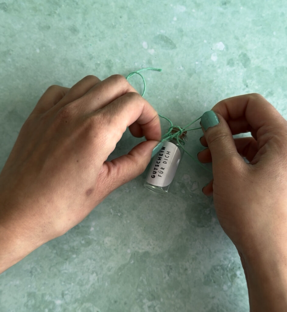 Gutschein Geschenk basteln